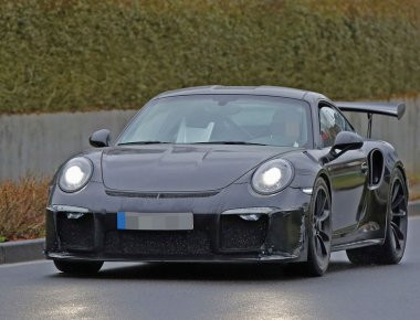 Βίντεο: Η ανανεωμένη Porsche 911 GT3 RS στο Nurburgring